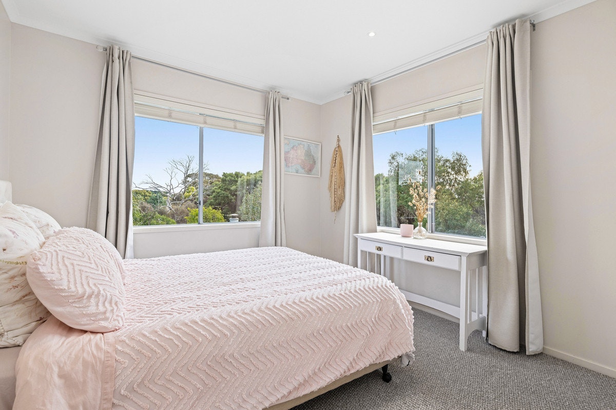 Image of bed