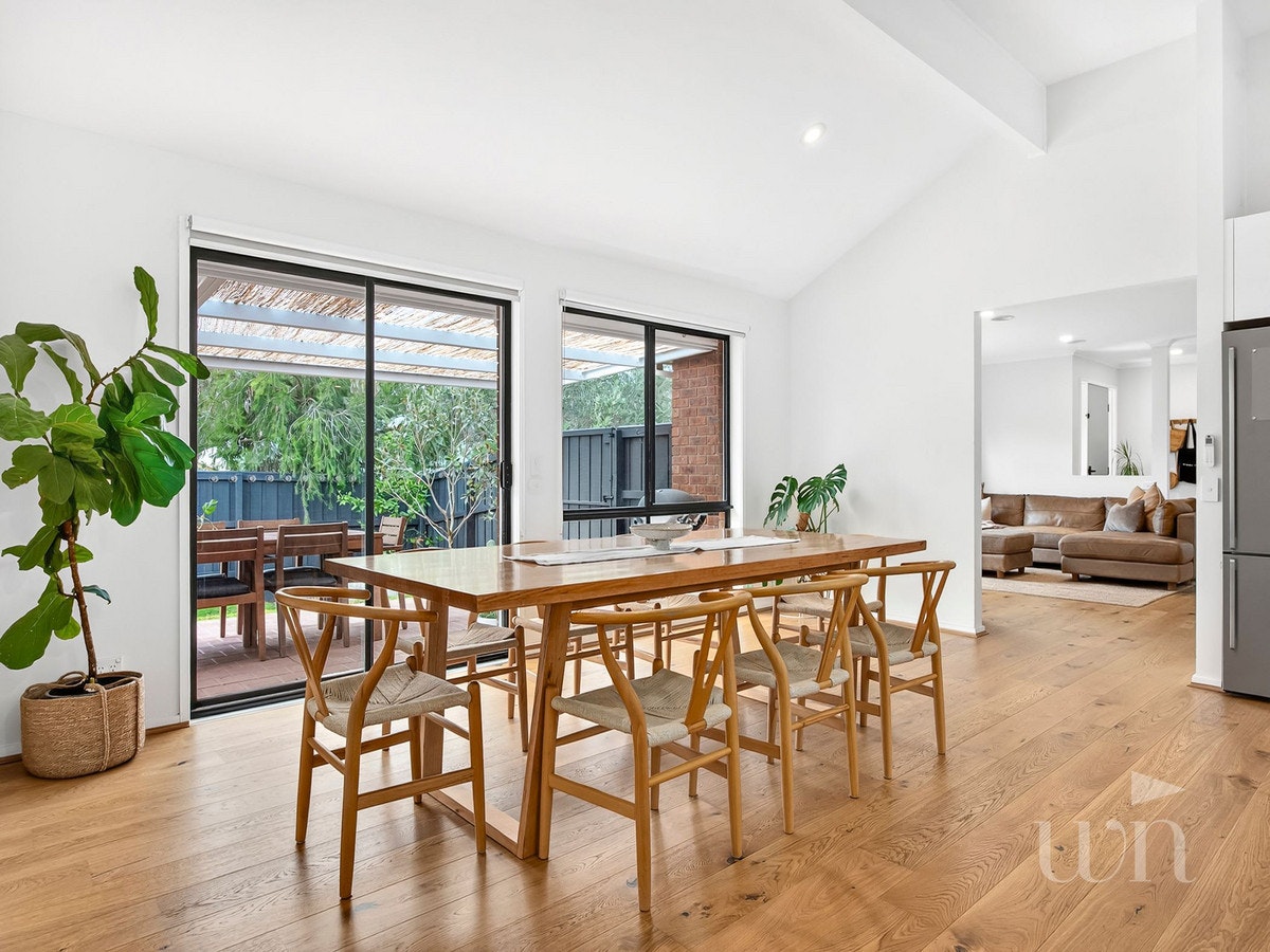 Image of dining room