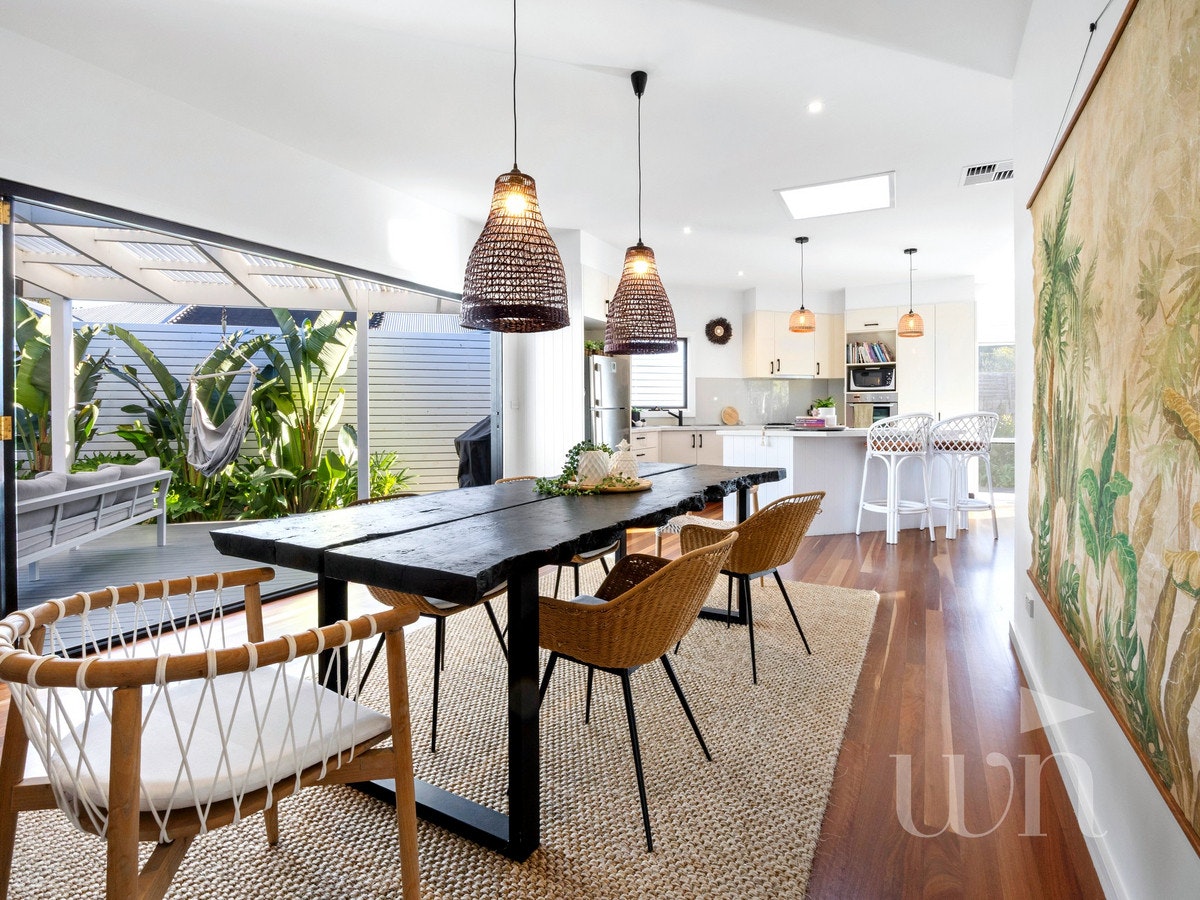 Image of dining room