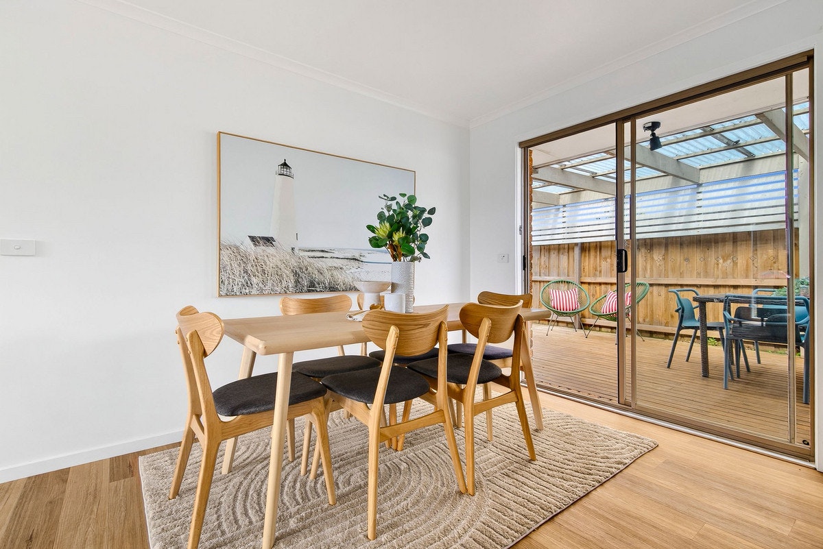 Image of dining room