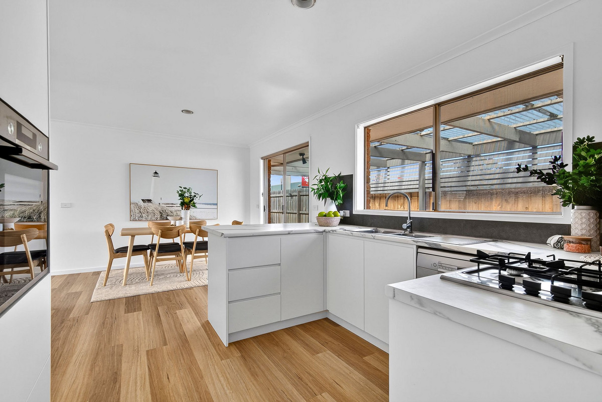 1 / 19 Messmate Court, Mount Martha - Thumbnail 4