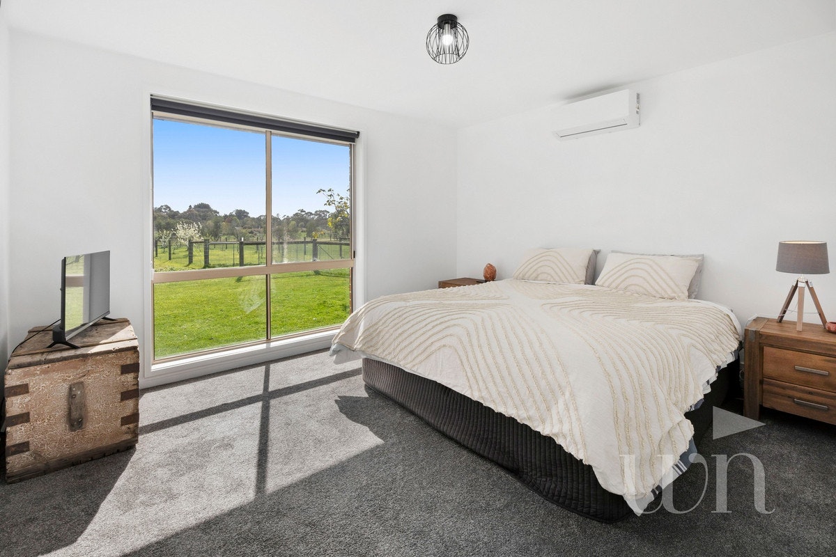 Image of bed