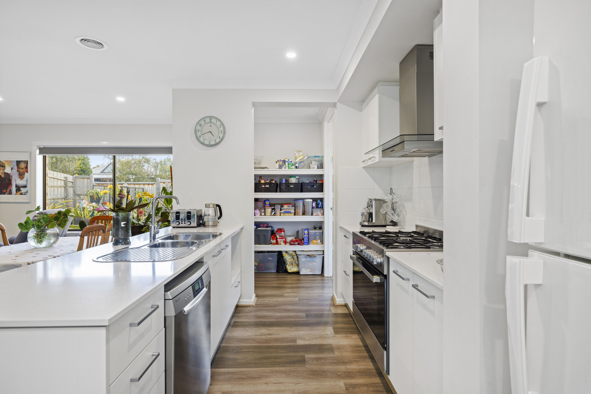 2 Fiona Court, Mount Martha - Thumbnail 4