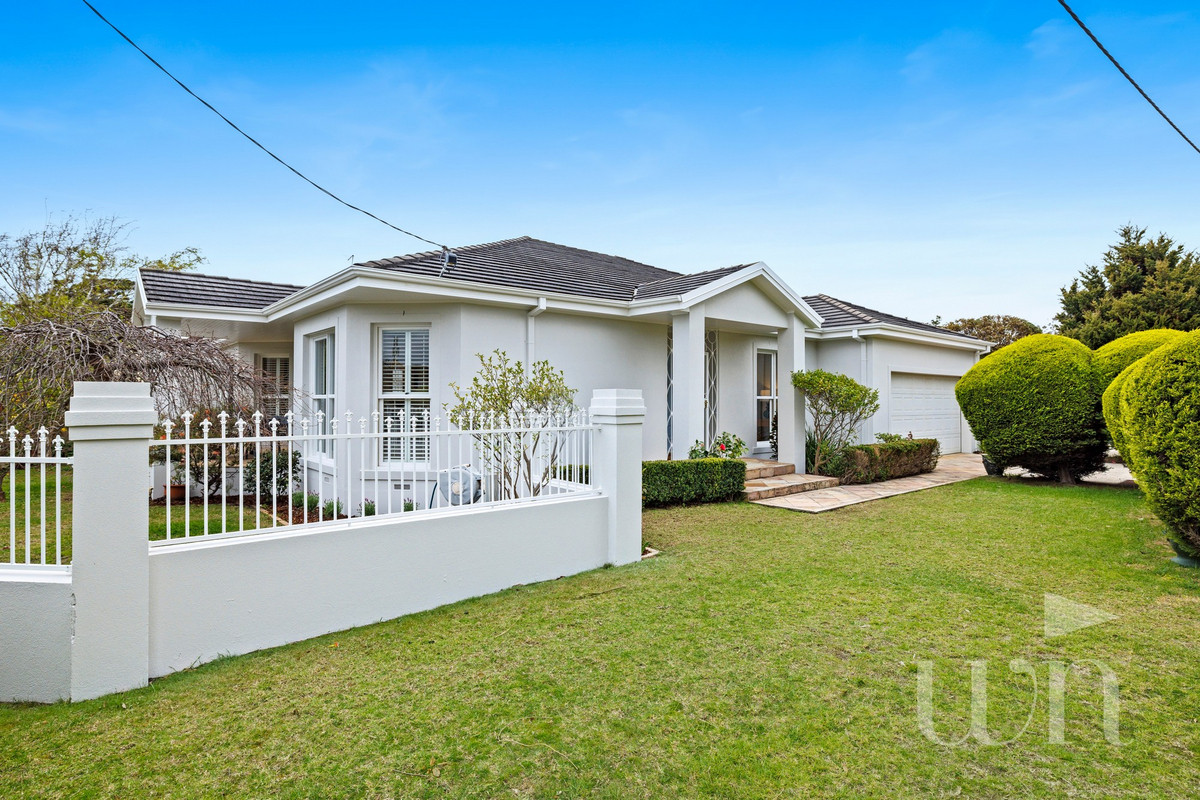 11 Watson Road, Mount Martha - Thumbnail 2