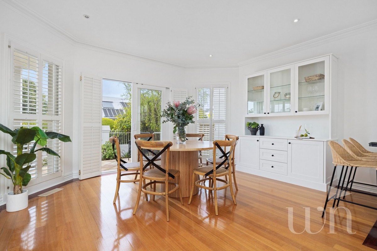 Image of dining room