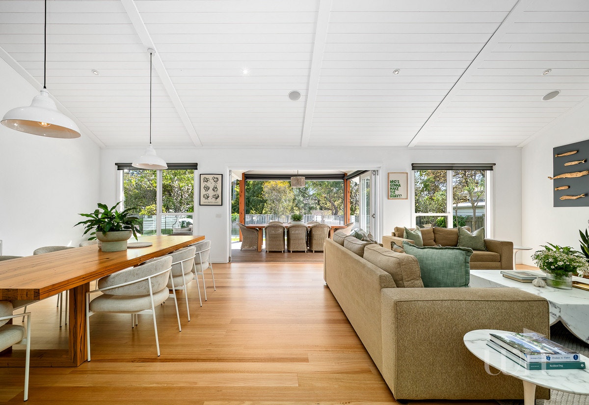 Image of dining room