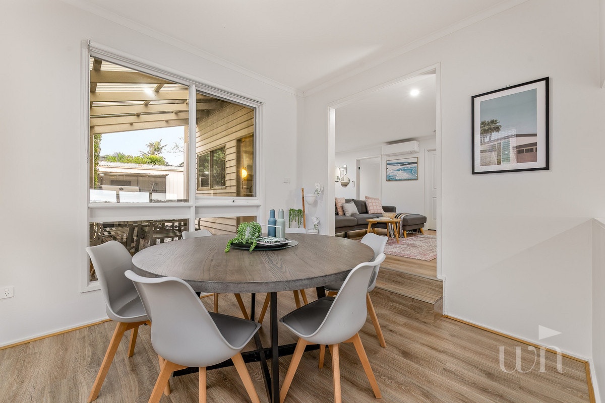 Image of dining room