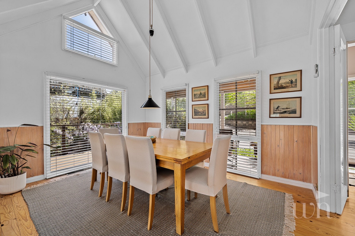 Image of dining room