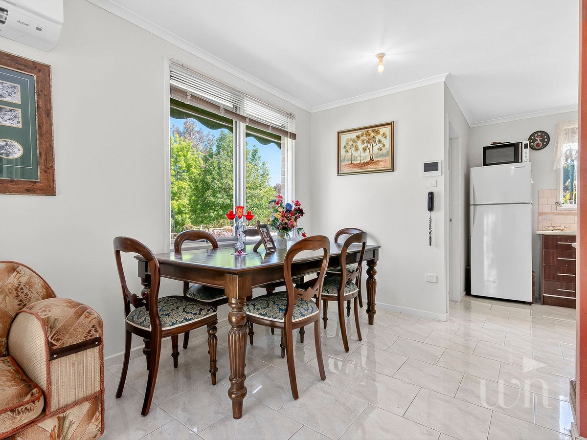 Image of dining room