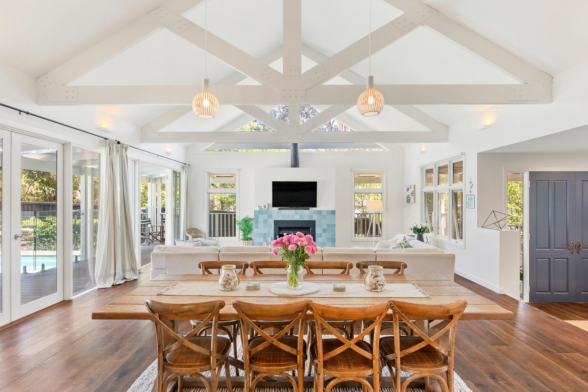 Image of dining room