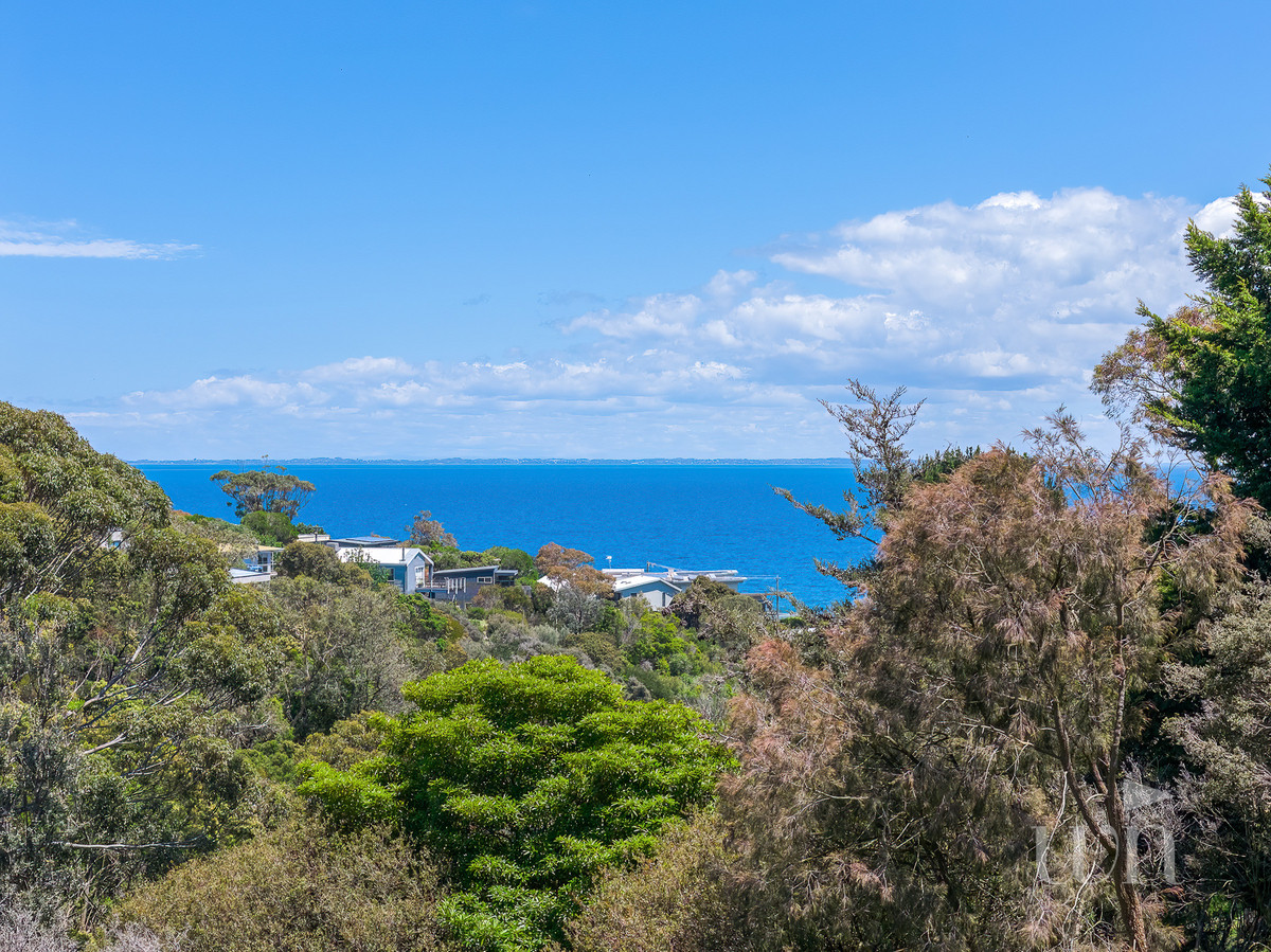 34 - 36 Fairbairn Avenue, Mount Martha - Thumbnail 2