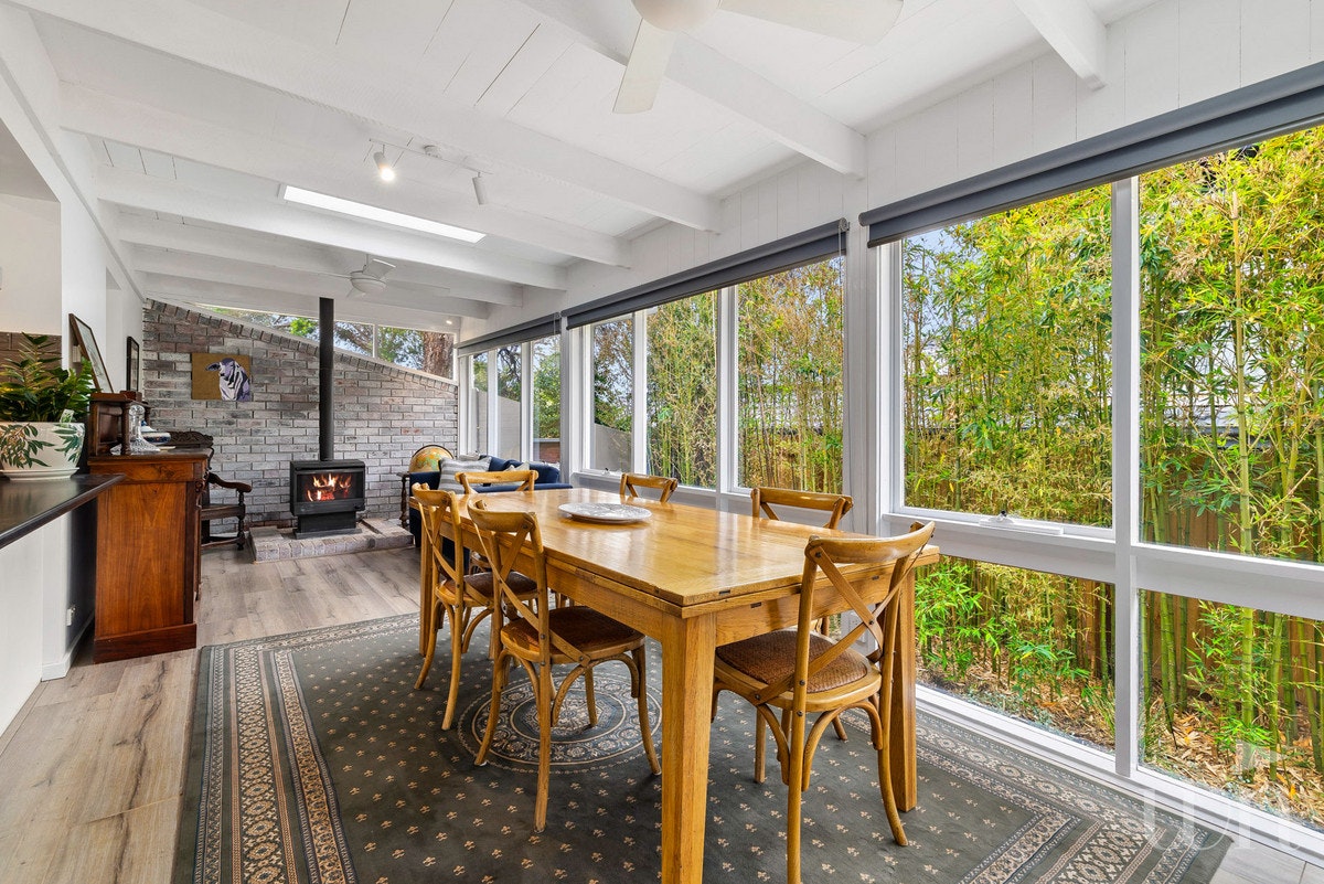 Image of dining room
