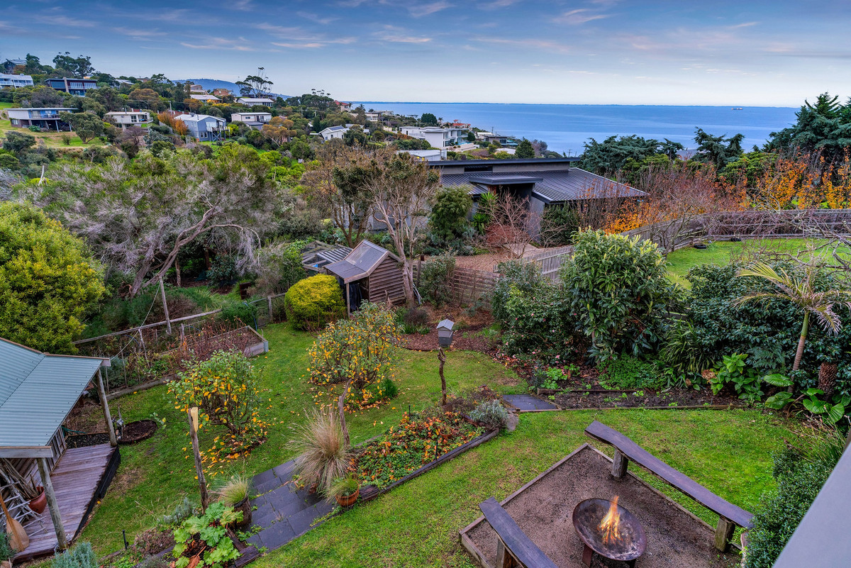 14 Fairbairn Avenue, Mount Martha - Thumbnail 6