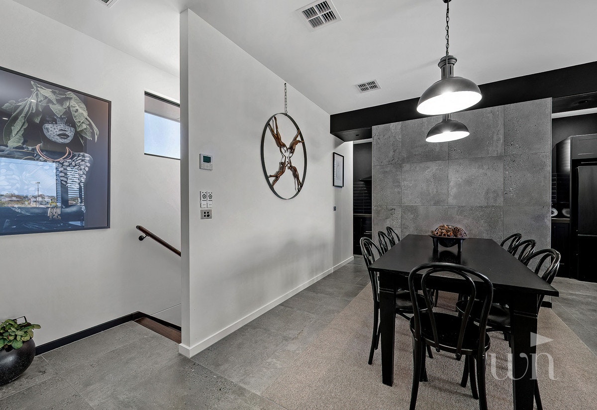 Image of dining room