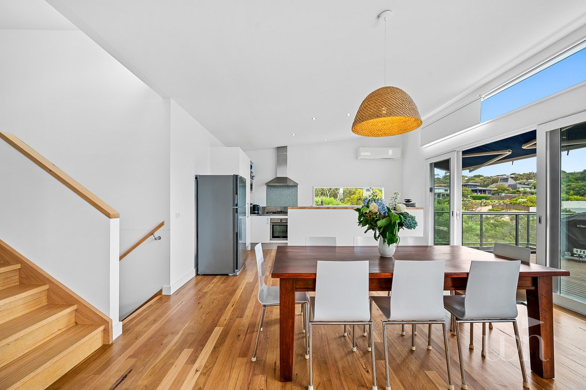 Image of dining room
