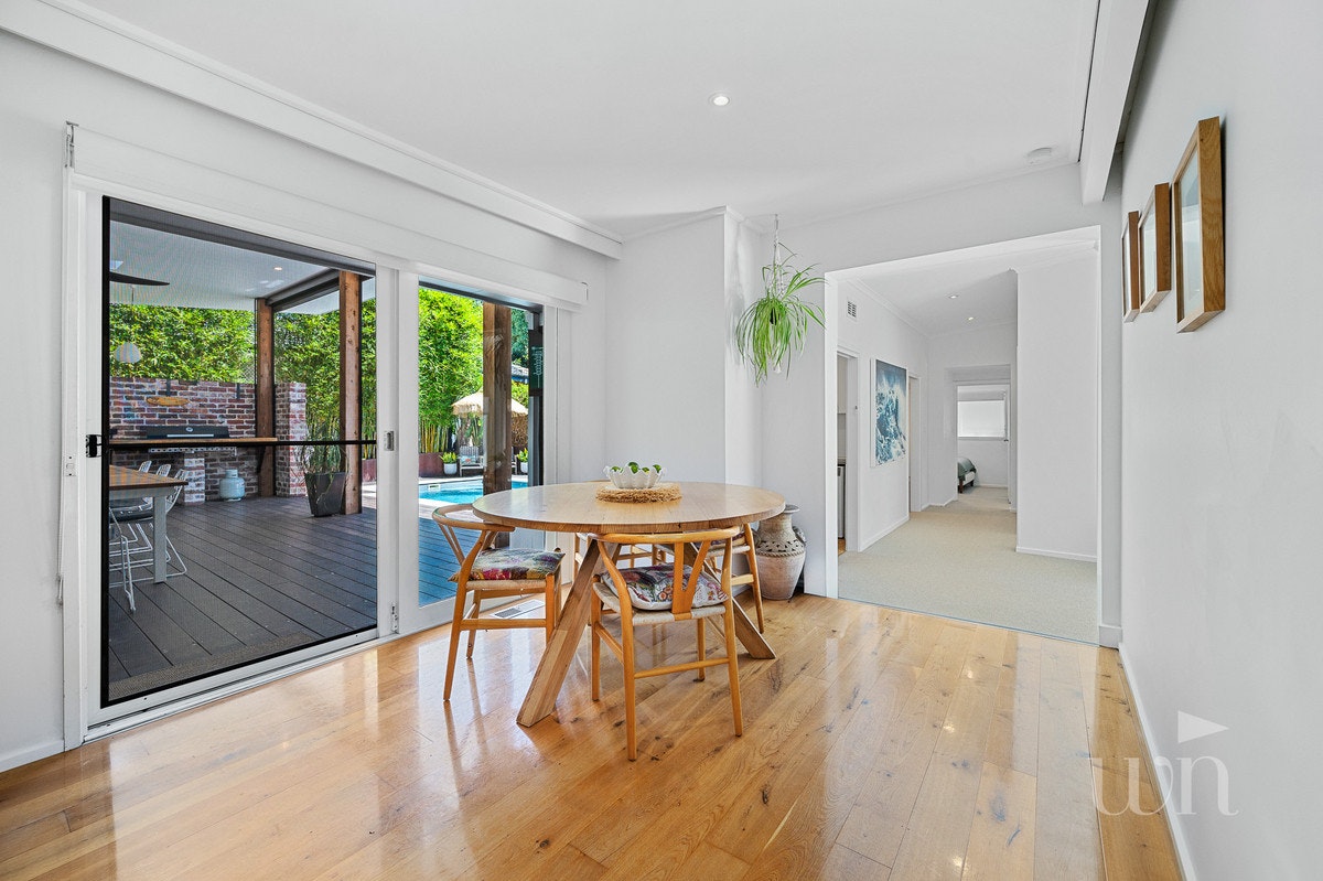 Image of dining room