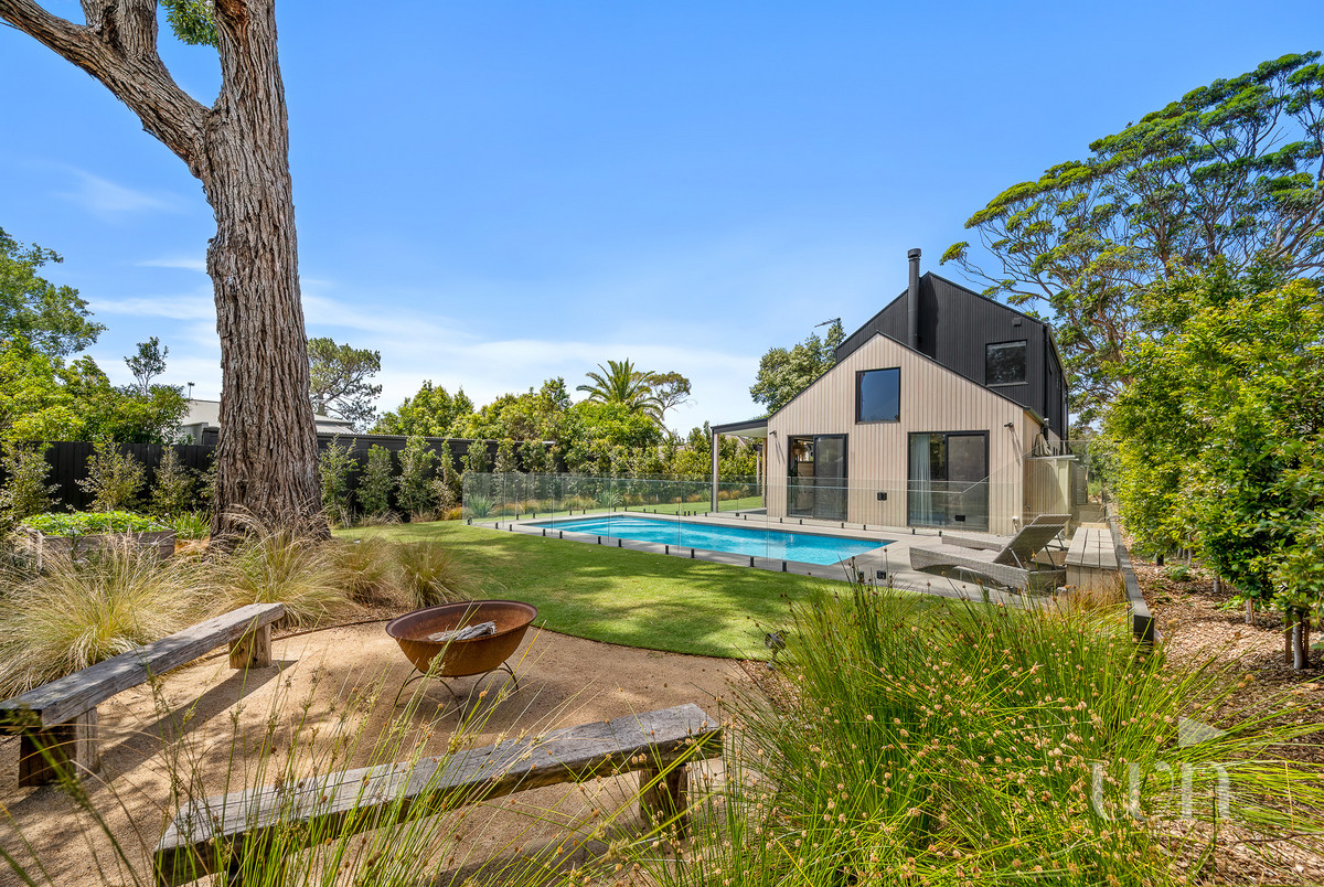 7 Ailsa Street, Mount Martha - Image 1