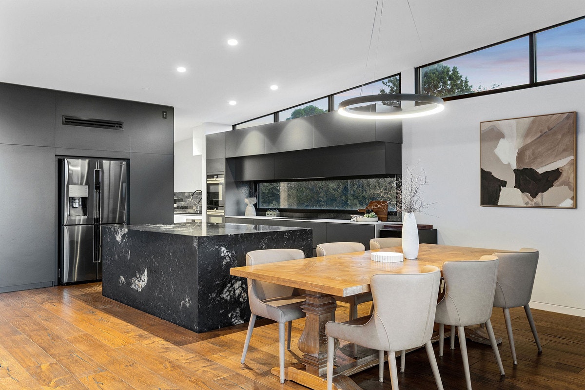 Image of dining room