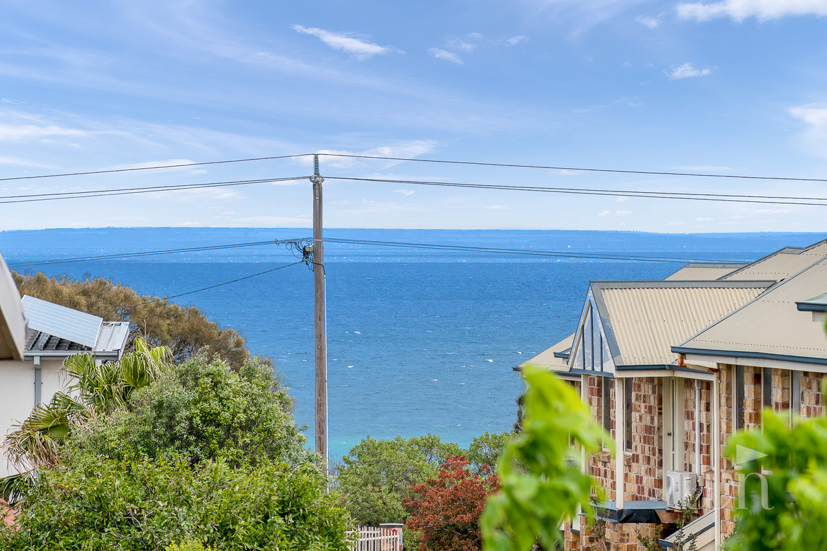 8C Birdrock Avenue, Mount Martha - Thumbnail 2