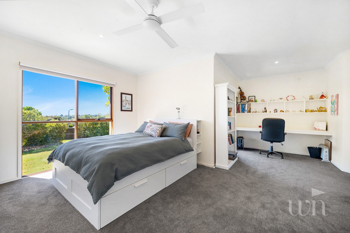 Image of ceiling fan