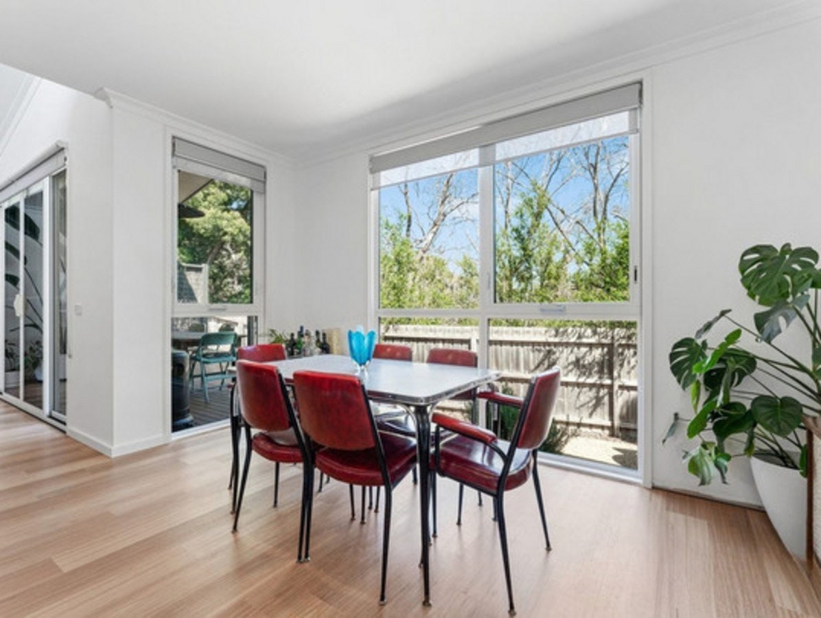 Image of dining room