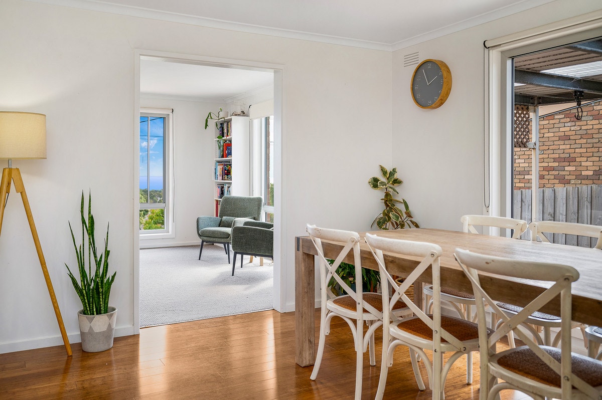 Image of dining room