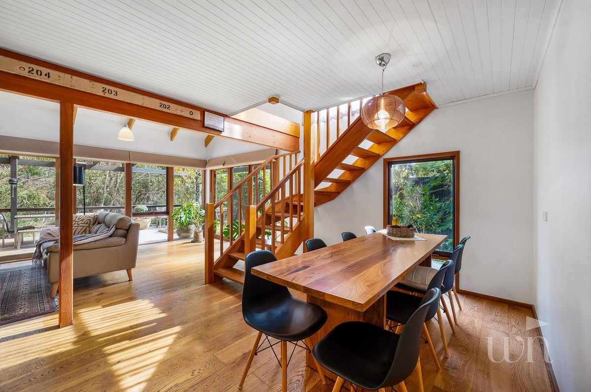 Image of dining room