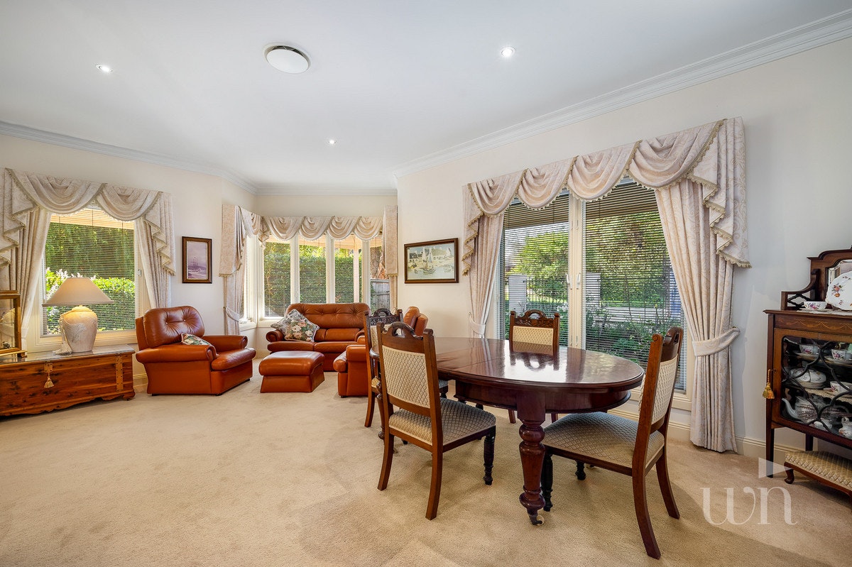 Image of dining room