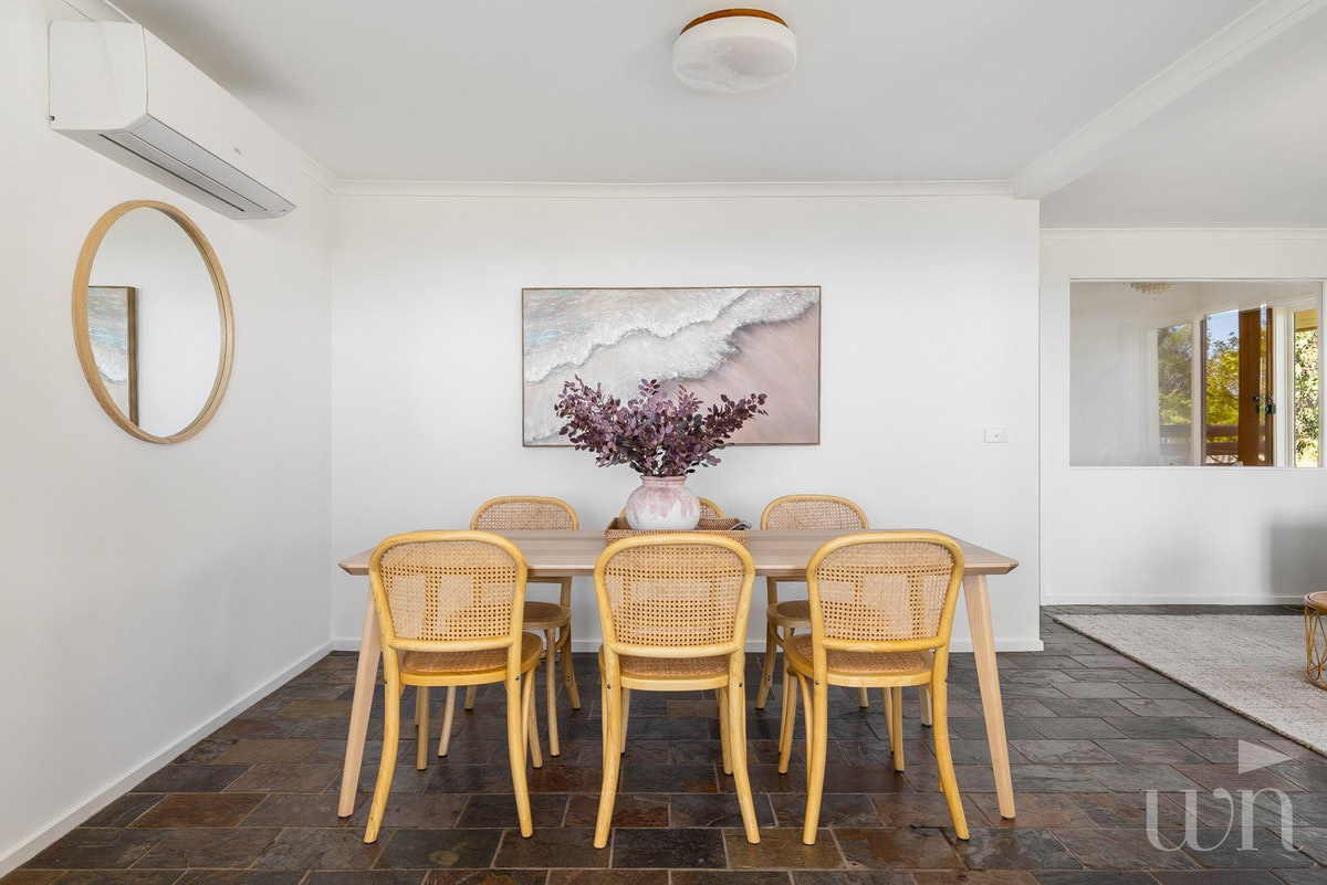 Image of dining room