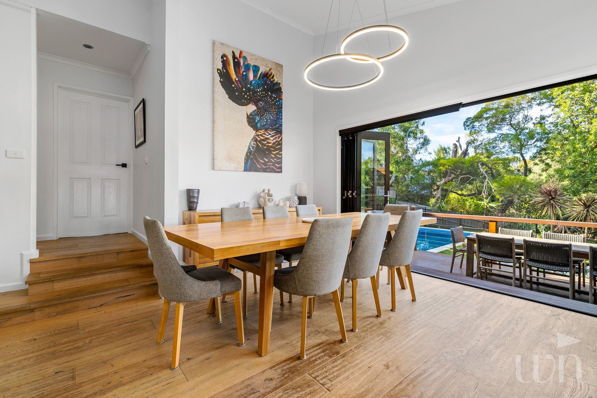 Image of dining room