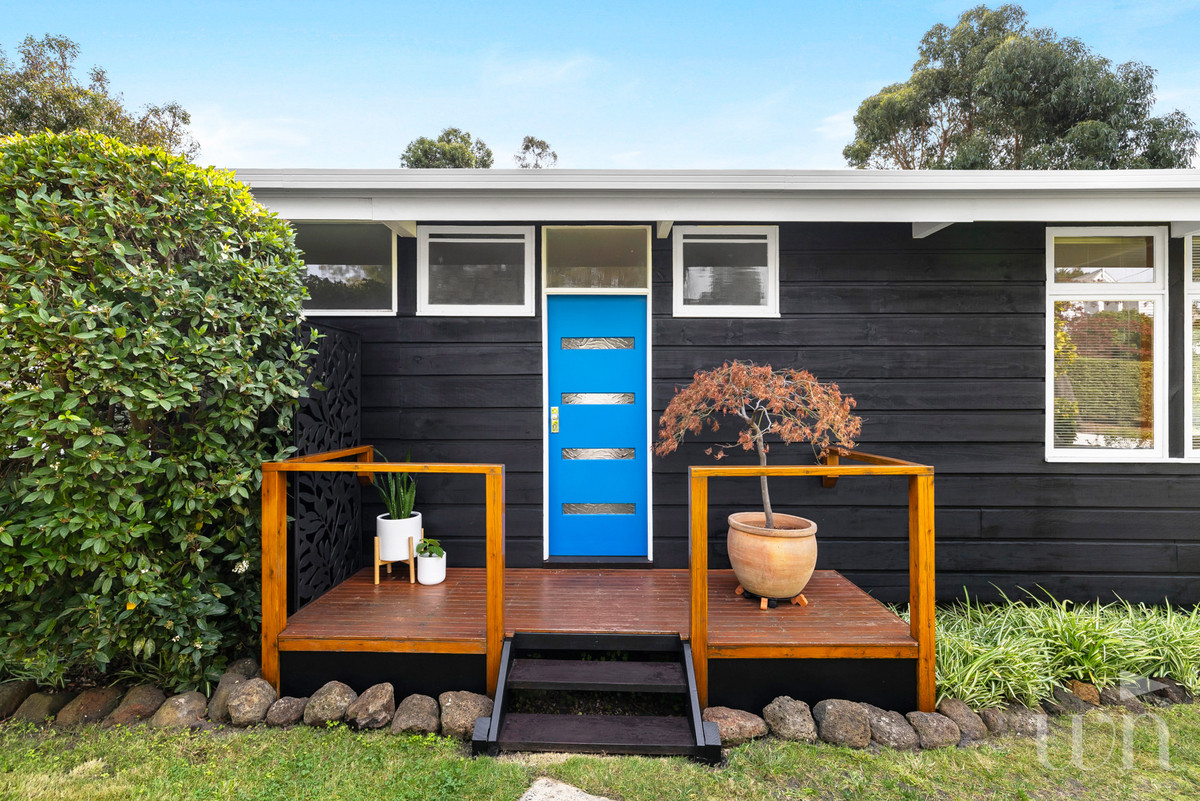28 Dickinson Grove, Mount Martha - Image 1