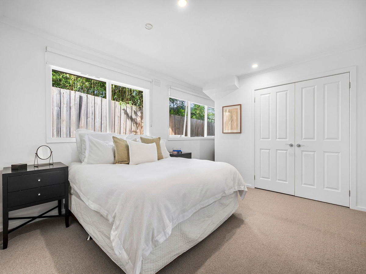 12 Gaskell Avenue, Mount Eliza - Thumbnail 4