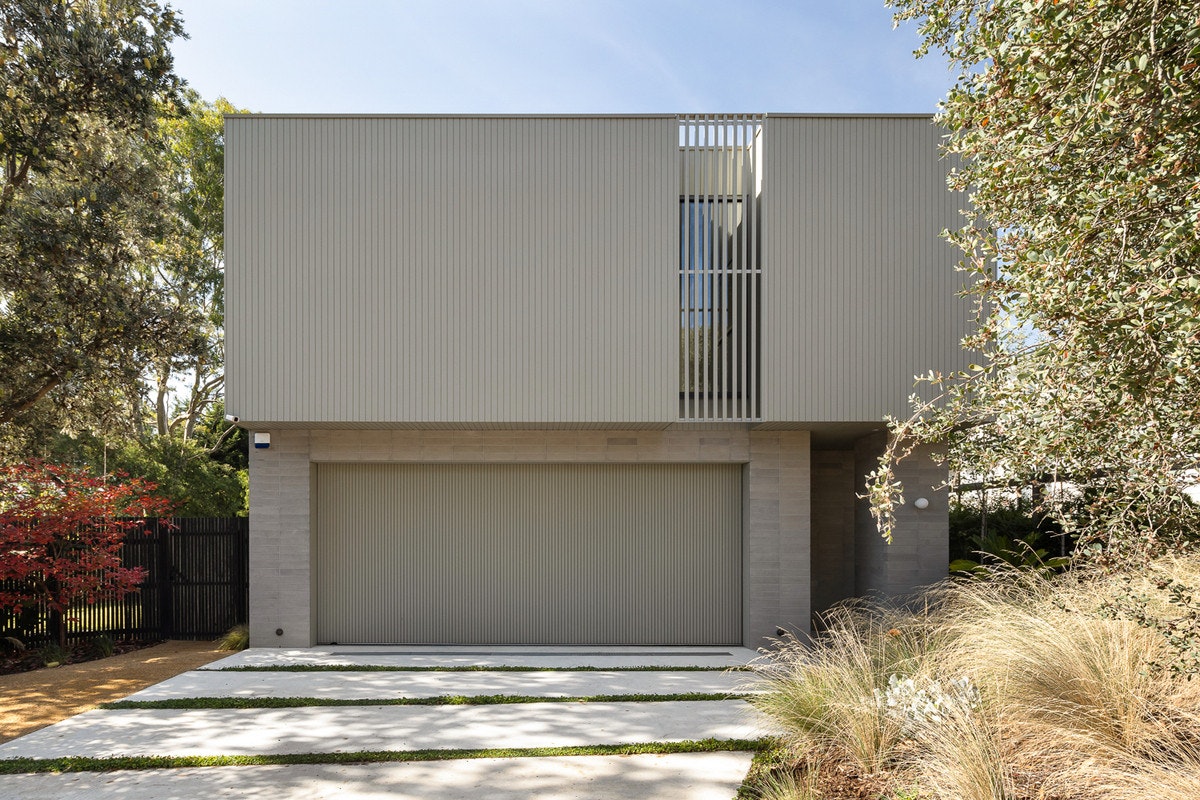 Image of garage