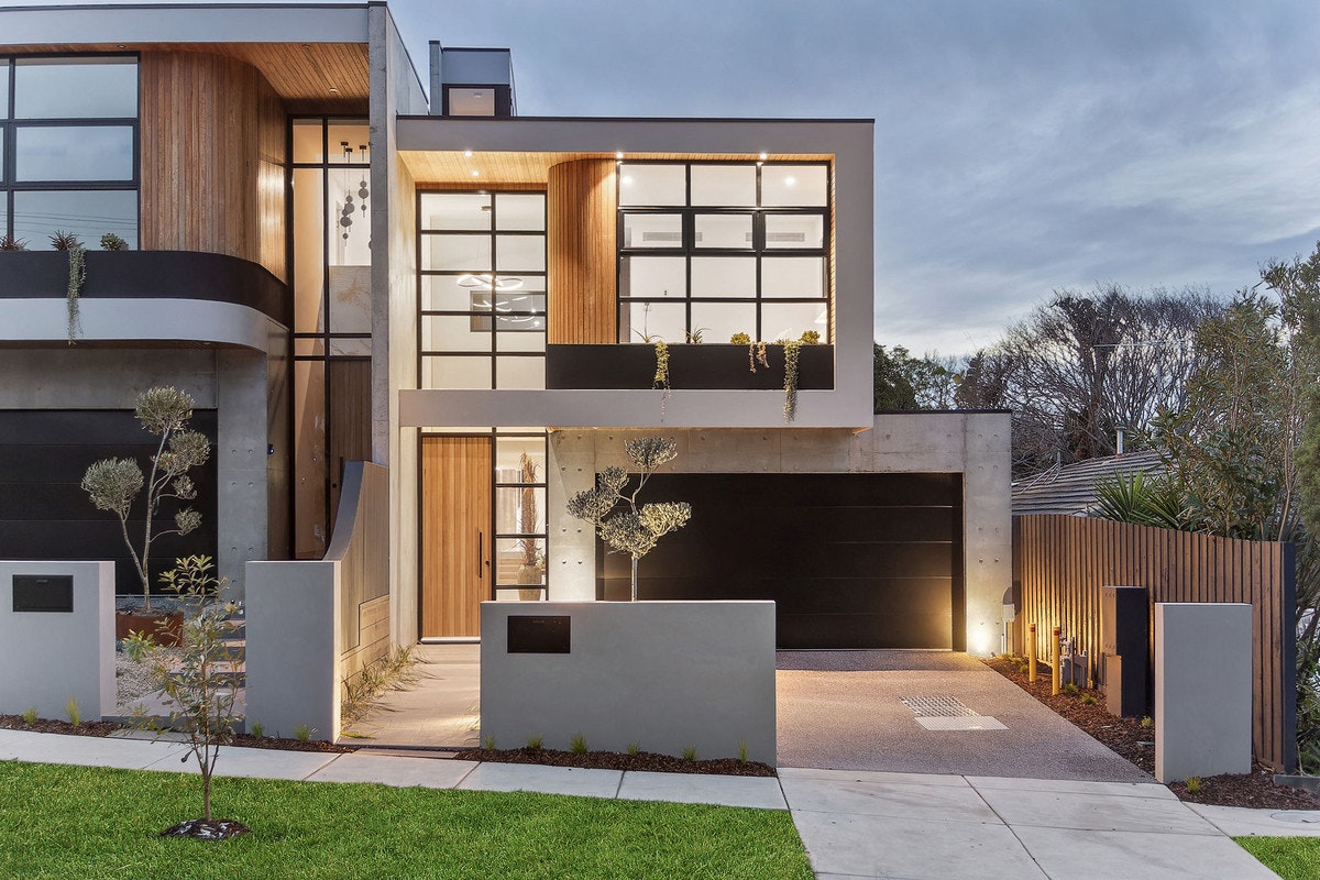 Image of garage