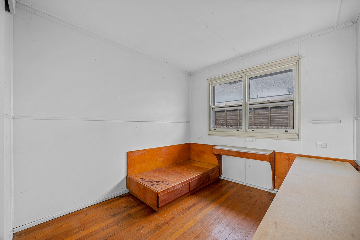 Image of plywood