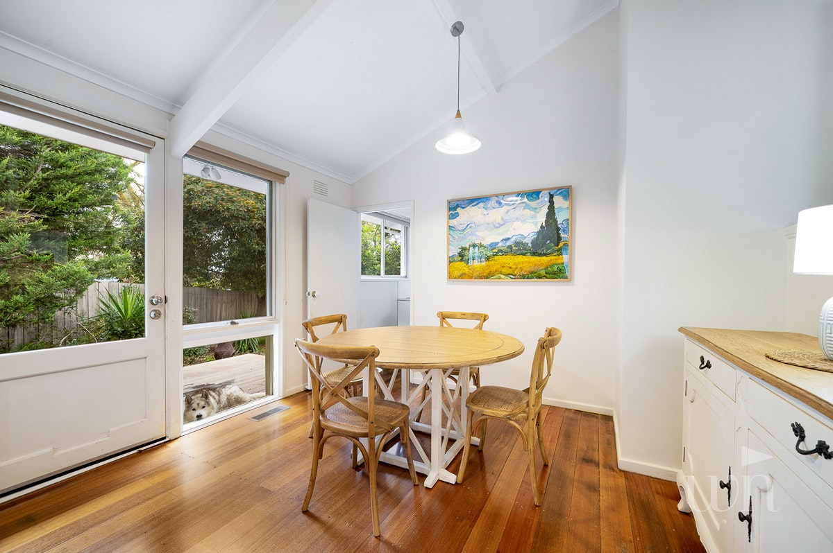Image of dining room
