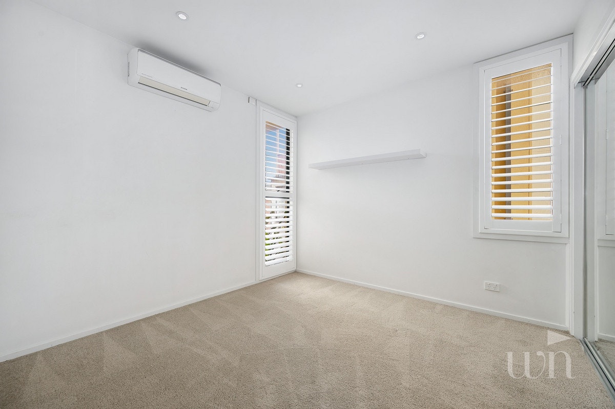 Image of corner