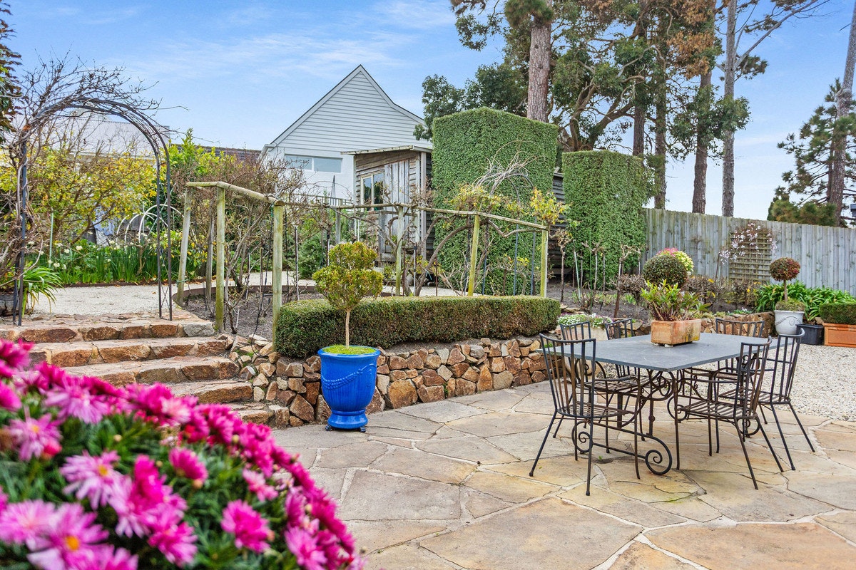 Image of backyard