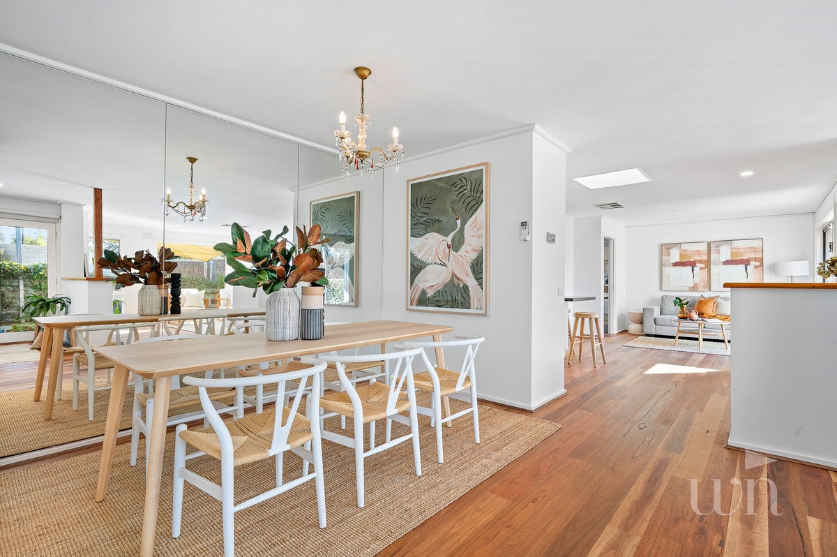 Image of dining room
