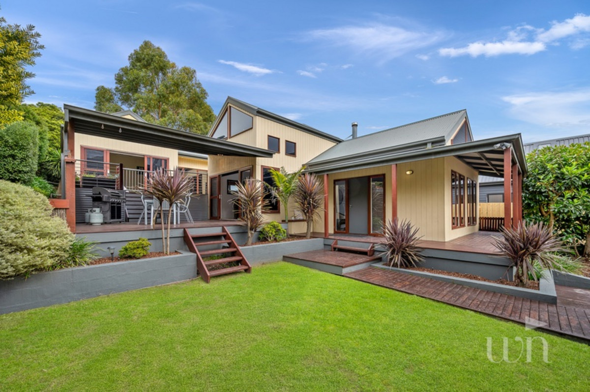 20 Somers Avenue, Mount Martha - Image 1