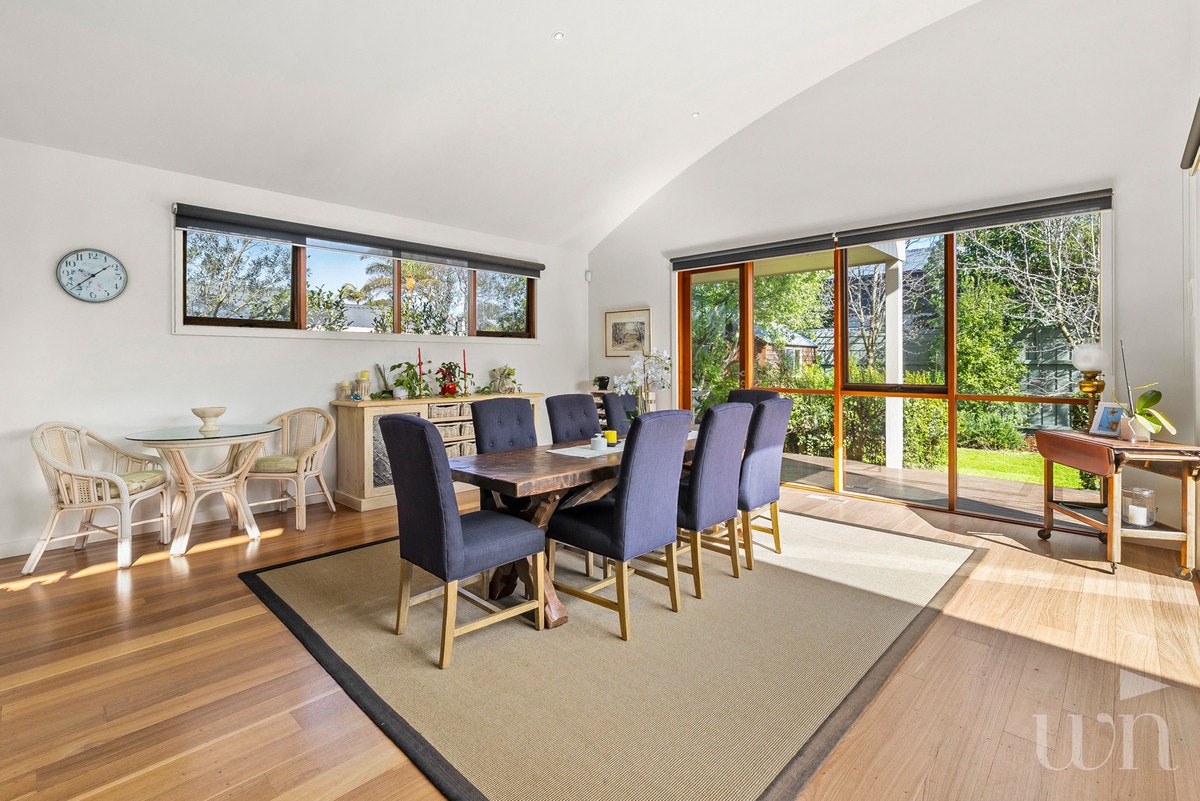 Image of dining room