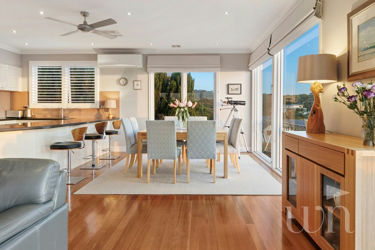 Image of dining room
