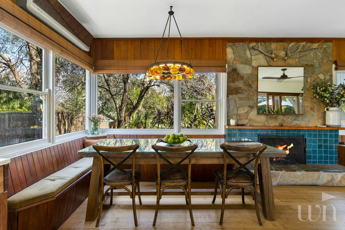Image of dining room