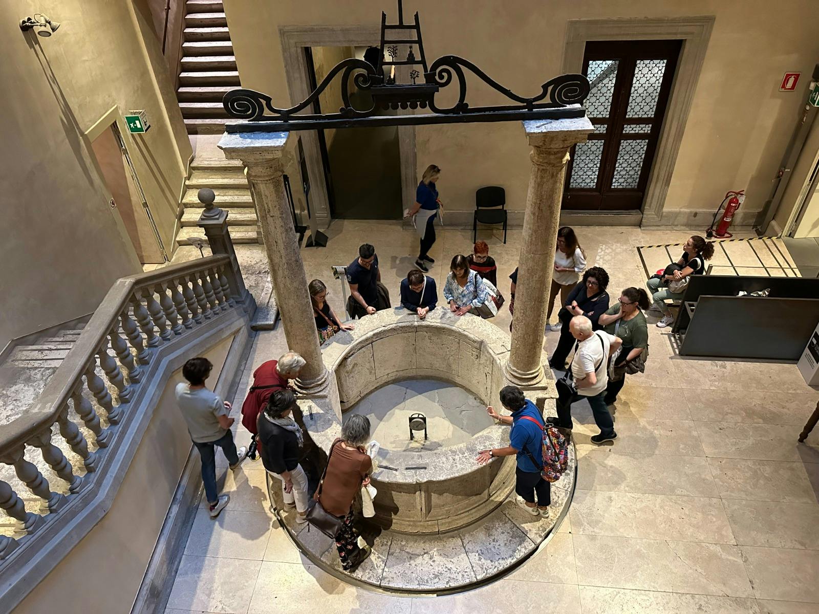 Visita ai percorsi dell'acqua, Pozzo Chigi