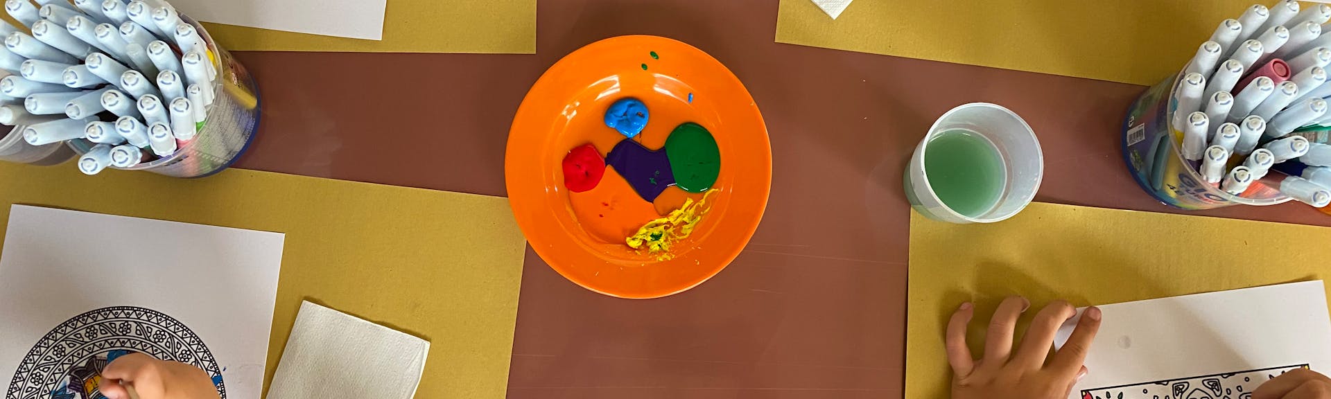 Familles - Activités en atelier Atelier artistique avec les familles