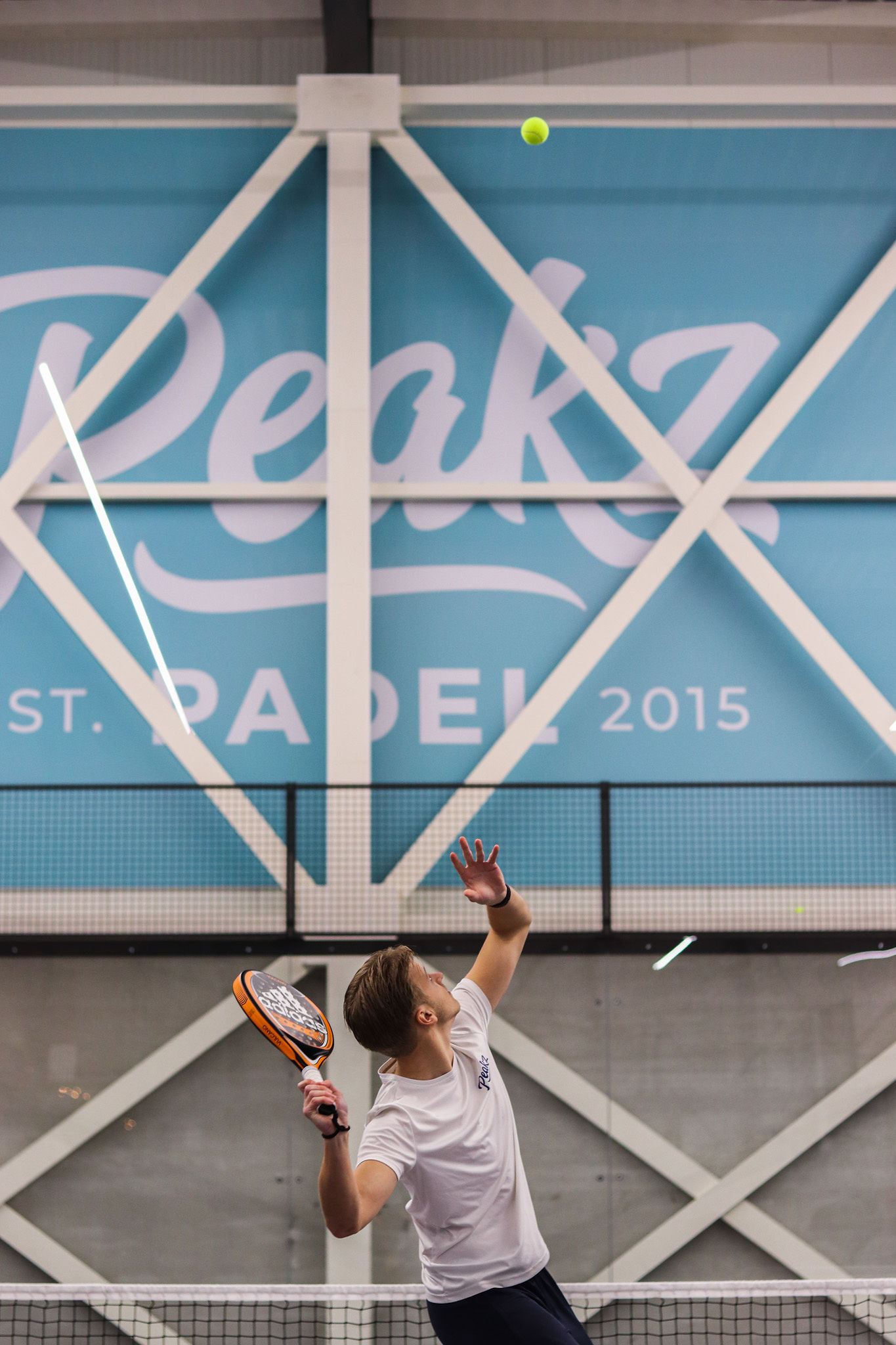 Ballenkanon voor padel in Eindhoven