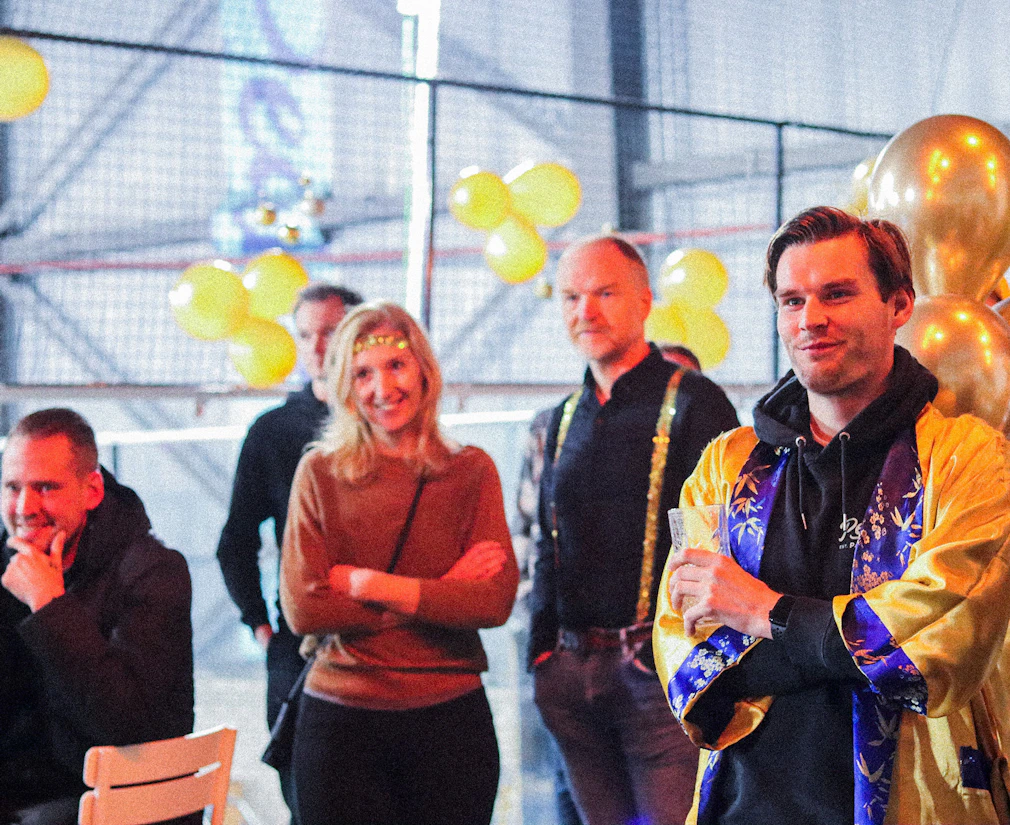 Kerstborrel met kerst bij Peakz Kerstborrel met kerst bij Peakz