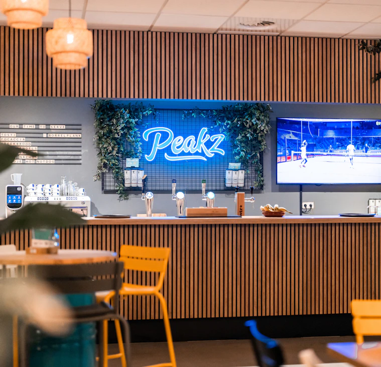 Horeca bij Peakz Padel de Maten Apeldoorn Horeca bij Peakz Padel de Maten Apeldoorn