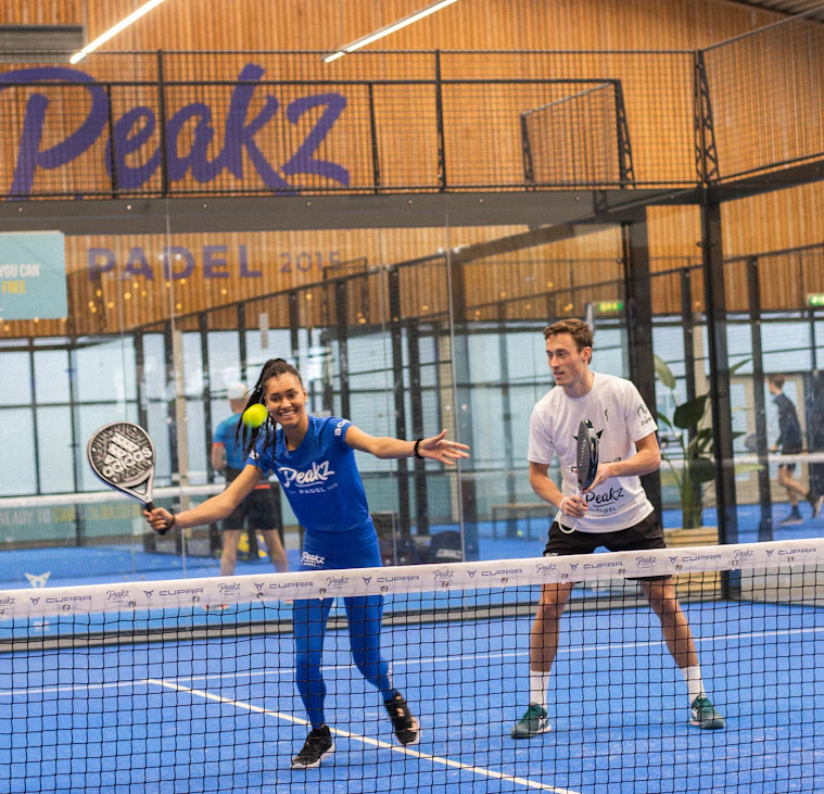 Peakz Padel Tönisvorst Peakz Padel Tönisvorst