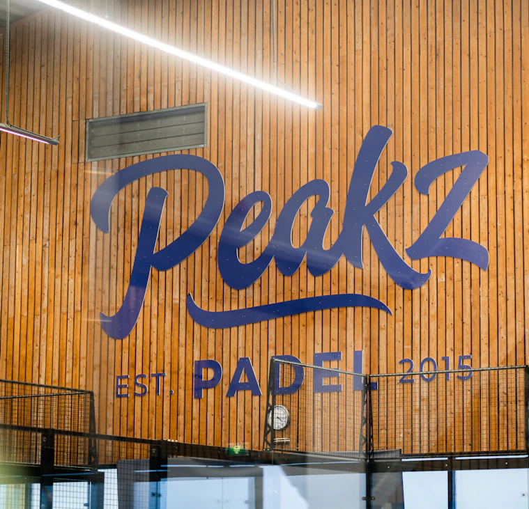 Peakz padel Utrecht Peakz padel Utrecht